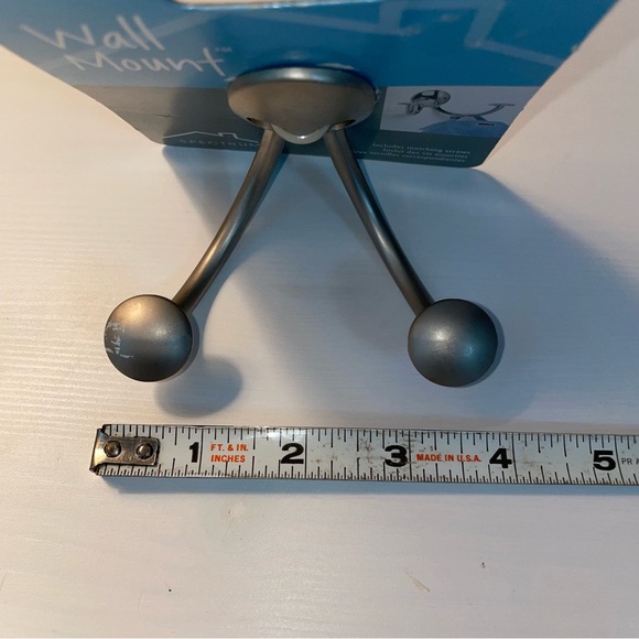 Wall Mount Hook by Spectrum - Stratford Series - set of 2 - Picture 8 of 10